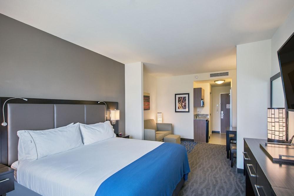 Holiday Inn Express & Suites Kailua-Kona By Ihg Exterior photo