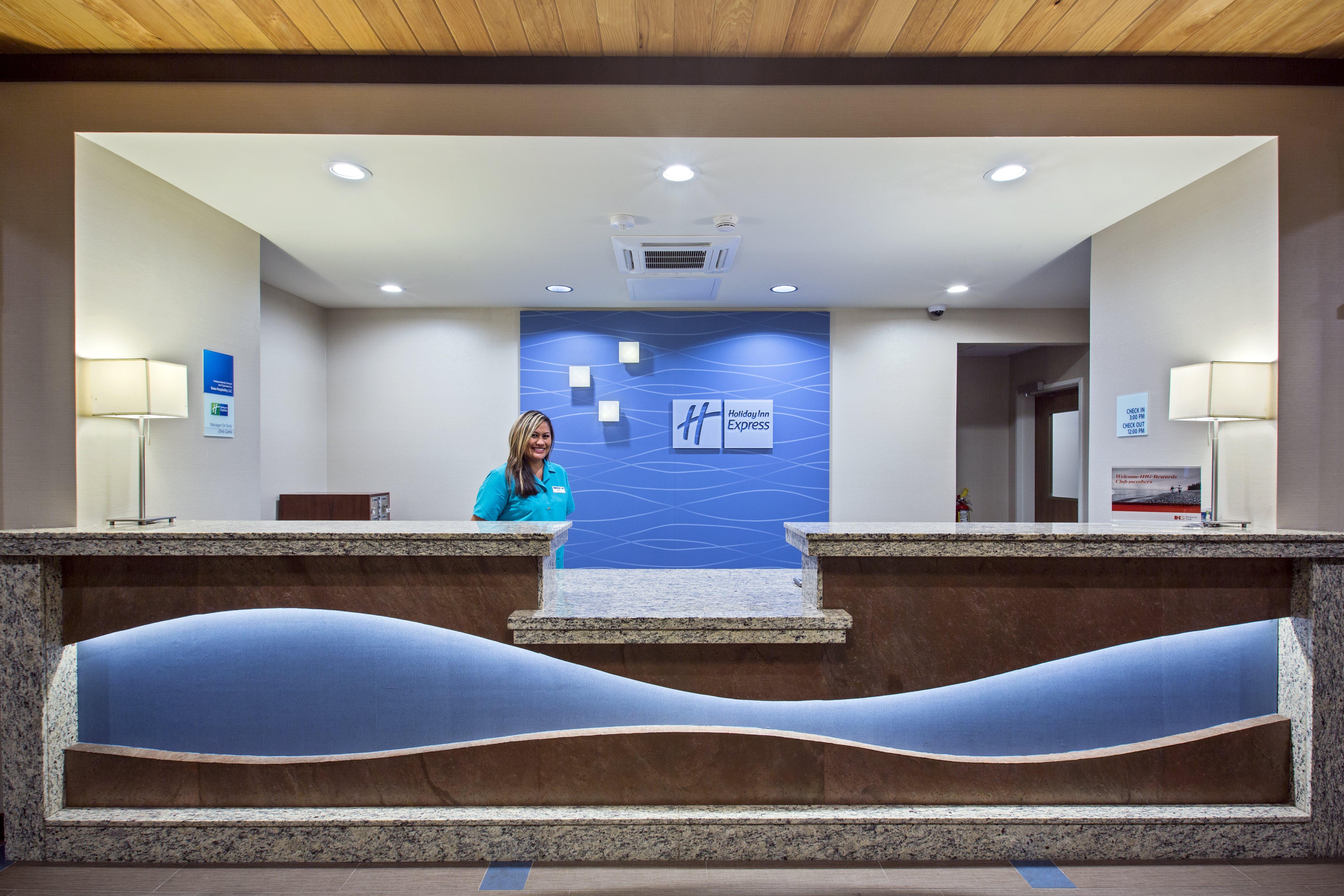 Holiday Inn Express & Suites Kailua-Kona By Ihg Exterior photo